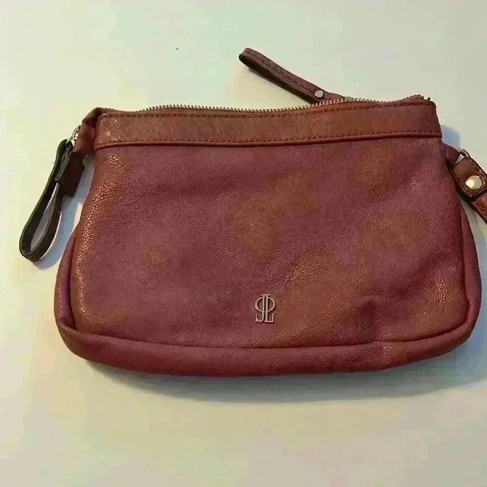 Python print wristlet, 3 zipper bag, excellent used condition​